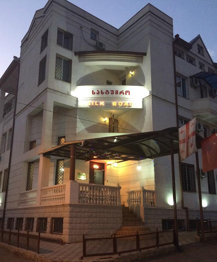 Silk Road Hotel Tbilisi Exteriör bild